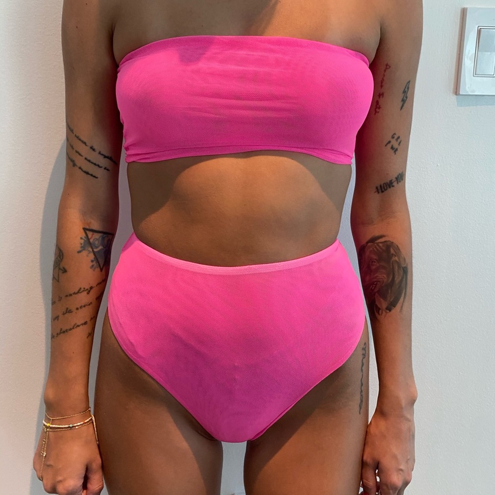 Pink mesh set